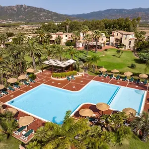 Aparthotel Baia Delle Palme